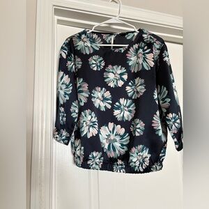 Ann Taylor Petite Floral 3/4 Sleeve Top